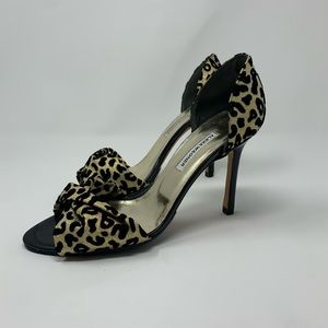 Alexa Wagner Leopard Print Peep Toe Heel Pumps Shoes Women 6 1/2 Formal Party